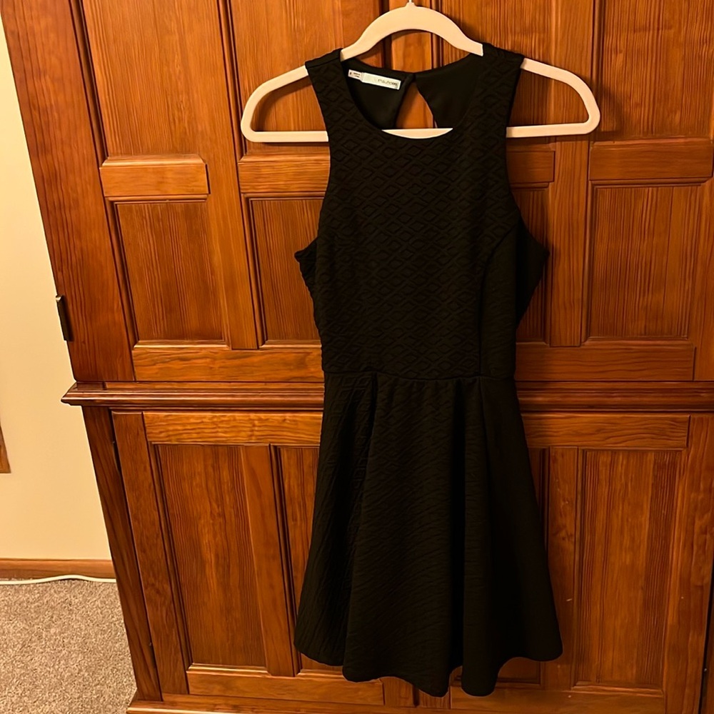 Black dress size small